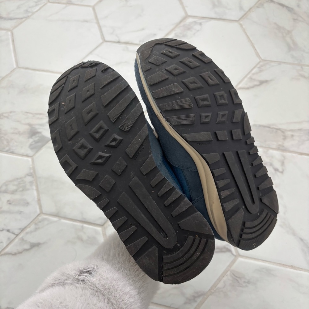 Women’s Blue Common Projects - Picture 6 of 7